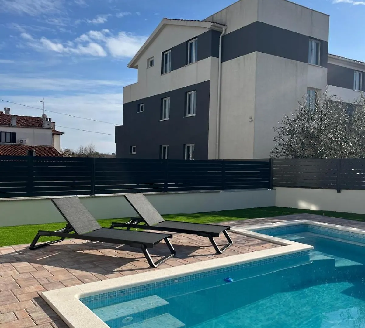 More - Luxury Apartment With Private Pool Medulin Croatia