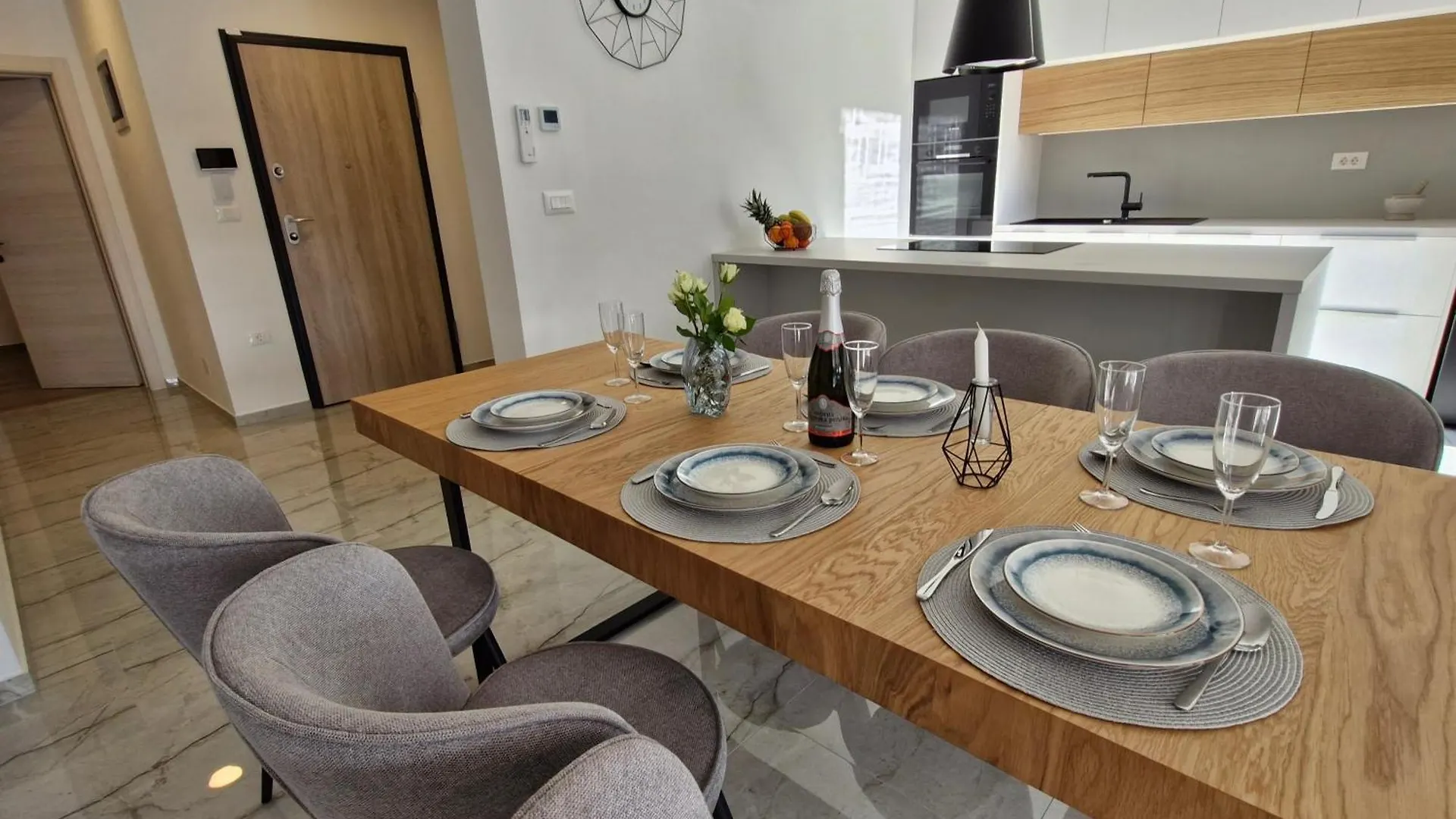 More - Luxury Apartment With Private Pool Medulin