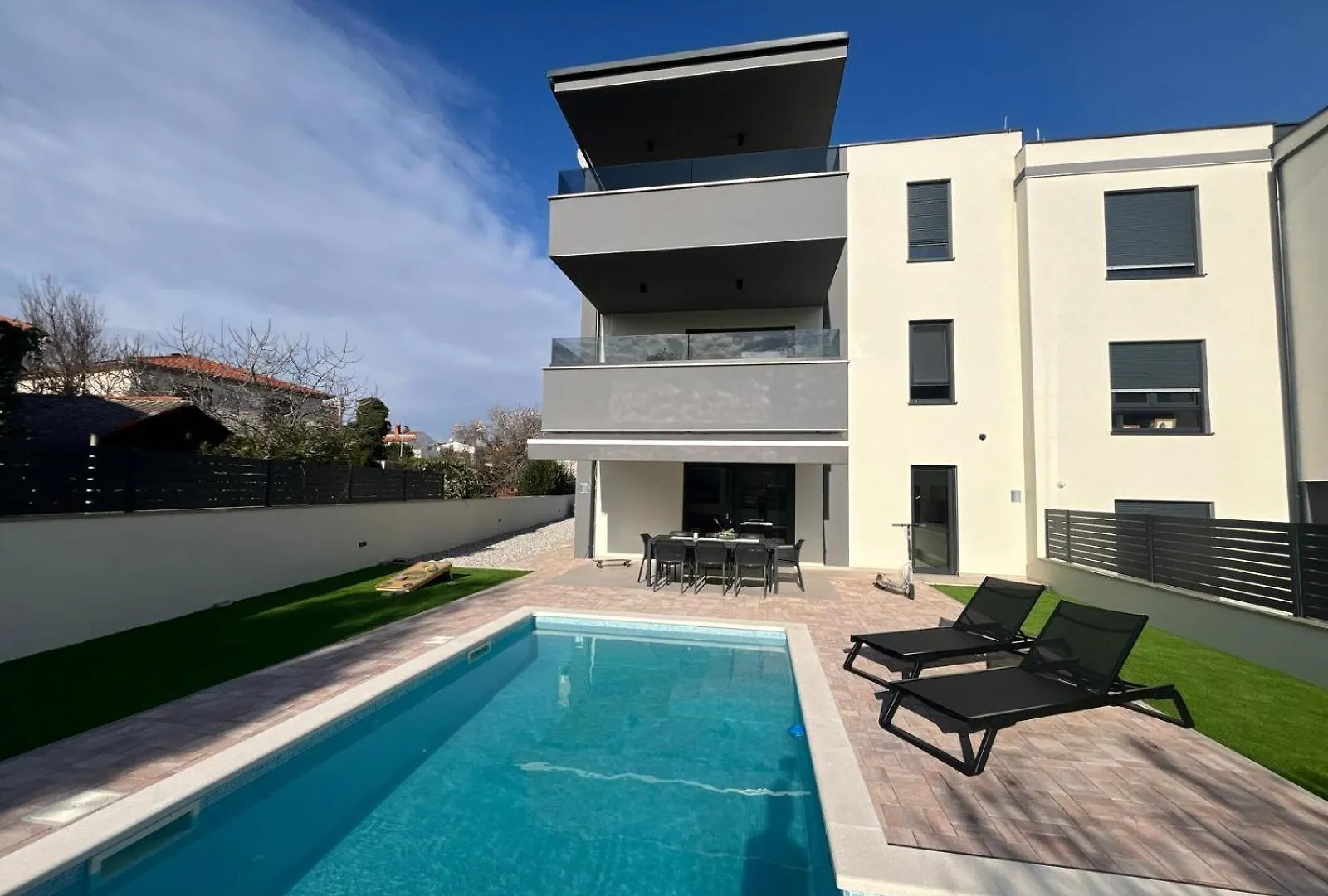 More - Luxury Apartment With Private Pool Medulin 0*,